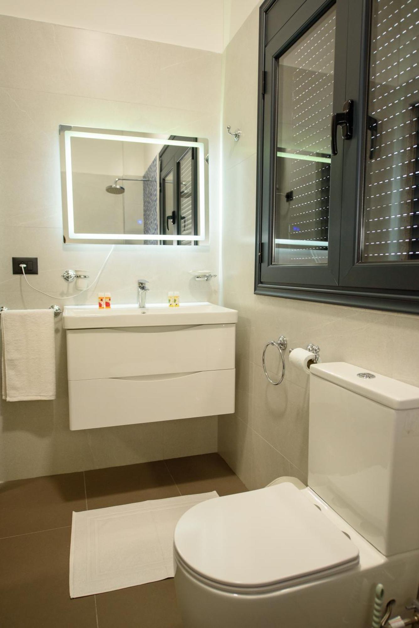 Vlorë Olivium Rooms מראה חיצוני תמונה